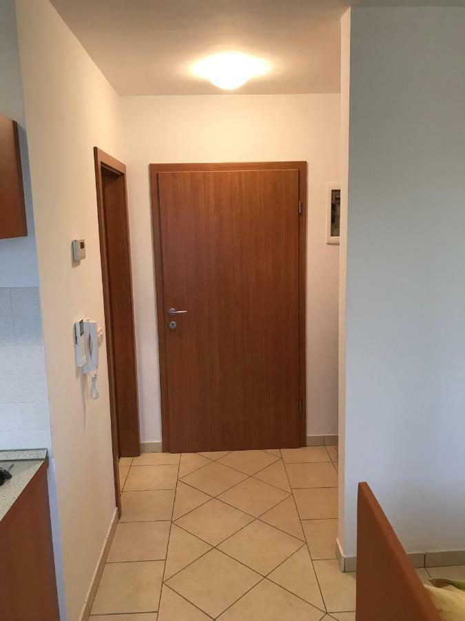 Apartment Sotlar Izola Exterior photo